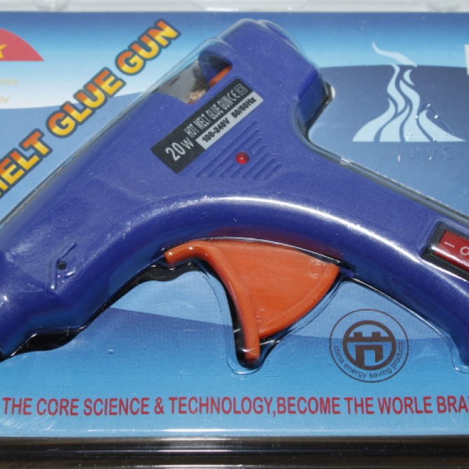 Pistol Cu Silicon
