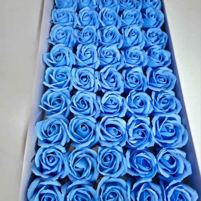 Set 50 Trandafiri Sapun Parfumati, Atingere Reala,Ocean Blue, Calitate Premium